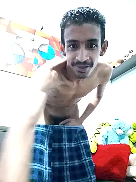 Snapshot of Bruno_Hallss chatting on 12-05-25, 03:59 Bruno Hallss online show from 12-05-25, 03:59