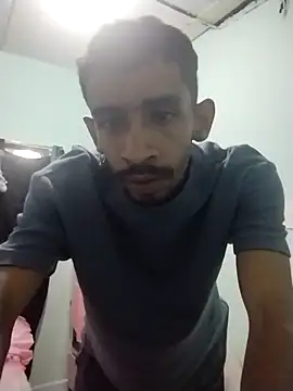 Snapshot of Bruno_Hallss chatting on 02-17-26, 12:40 Bruno Hallss online show from 02-17-26, 12:40