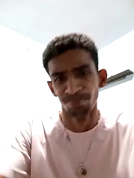 Snapshot of Bruno_Hallss chatting on 03-05-26, 02:40 Bruno Hallss online show from 03-05-26, 02:40