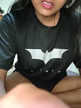 RAYI Queen 2 online show from 03-20-26, 03:17