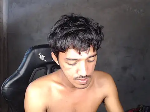 RowyCam online show from 11-26-25, 06:47