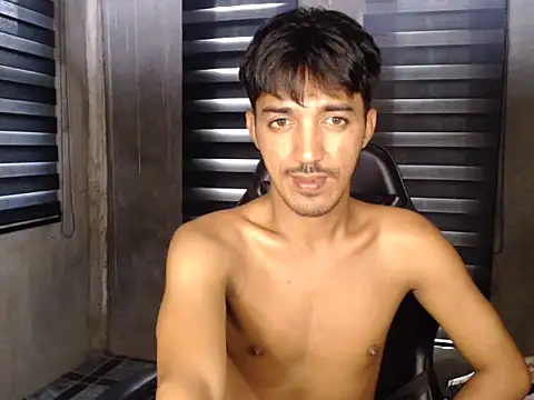 RowyCam online show from 01-11-26, 05:34