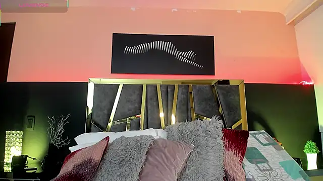 ScarletTorres online show from 12-19-25, 03:30