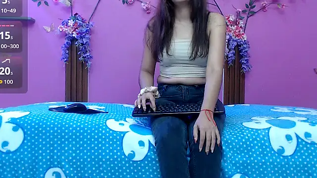 Snapshot of skinnybarbie022 chatting on 07-04-26, 01:34 skinnybarbie022 online show from 07-04-26, 01:34
