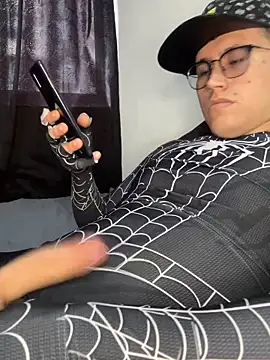 Kurtxxx22 online show from 12-16-25, 08:14