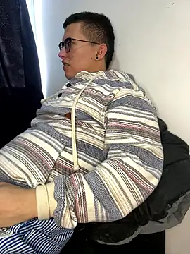 Kurtxxx22 online show from 01-07-26, 09:39