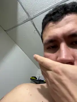 Kurtxxx22 online show from 02-06-26, 08:23