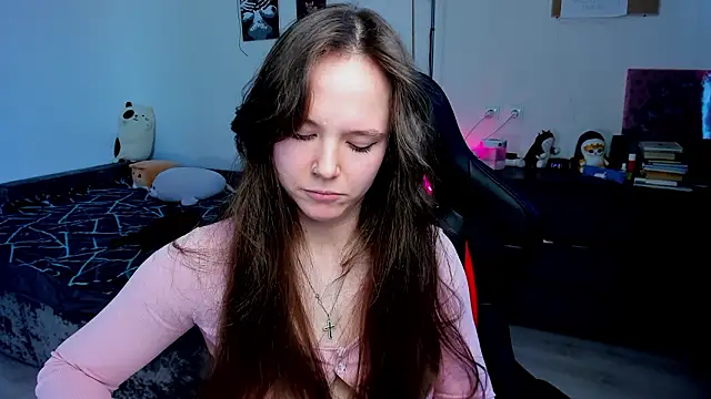 cute little ass online show from 03-27-26, 08:26