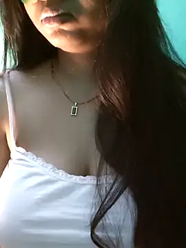 Snapshot of yoursexy_rumi chatting on 02-08-26, 06:33 yoursexy rumi online show from 02-08-26, 06:33