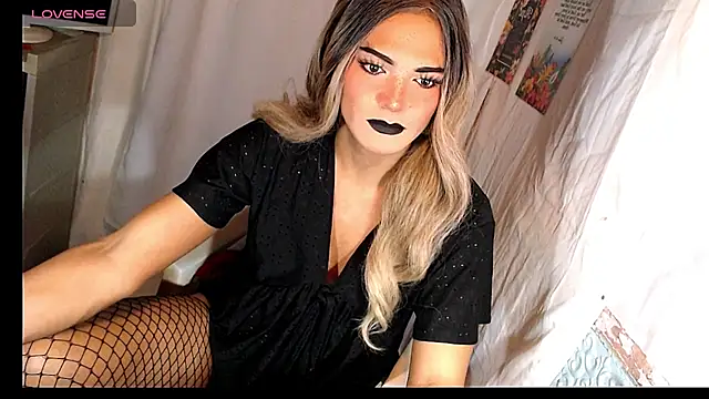Snapshot of AndreaNakedTs2Cum chatting on 08-06-26, 05:59 AndreaNakedTs2Cum online show from 08-06-26, 05:59