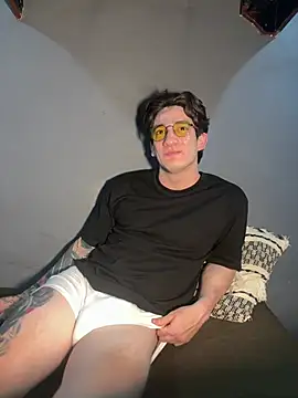 AteneoJr online show from 03-15-26, 01:00