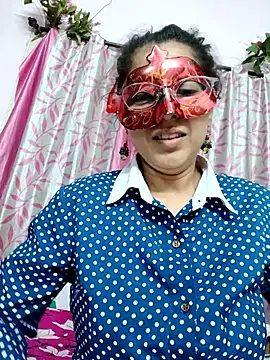 Snapshot of thanusi_2 chatting on 03-21-26, 06:11 thanusi 2 online show from 03-21-26, 06:11