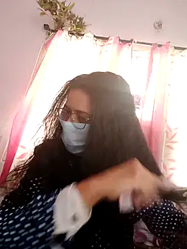 Snapshot of thanusi_2 chatting on 04-02-26, 06:33 thanusi 2 online show from 04-02-26, 06:33