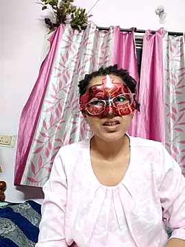 Snapshot of thanusi_2 chatting on 04-04-26, 04:15 thanusi 2 online show from 04-04-26, 04:15