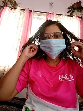 Snapshot of thanusi_2 chatting on 04-09-26, 05:29 thanusi 2 online show from 04-09-26, 05:29