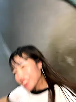 Snapshot of Sunny_lotus chatting on 11-14-25, 05:06 Sunny lotus online show from 11-14-25, 05:06