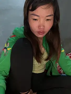 Snapshot of Sunny_lotus chatting on 11-20-25, 08:36 Sunny lotus online show from 11-20-25, 08:36