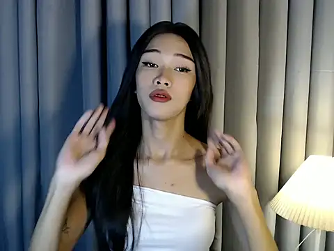 Snapshot of holyakiesha chatting on 03-20-26, 09:03 holyakiesha online show from 03-20-26, 09:03