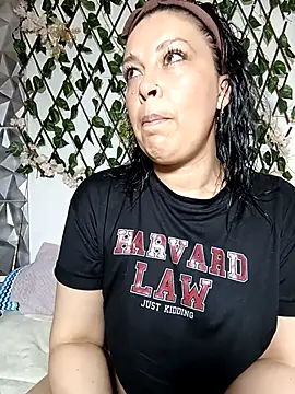 Snapshot of valeria_benett chatting on 03-14-26, 03:17 valeria benett online show from 03-14-26, 03:17