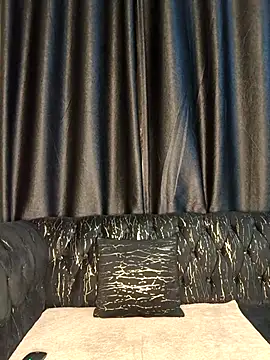 Snapshot of TinaFavourite chatting on 03-15-26, 06:47 TinaFavourite online show from 03-15-26, 06:47