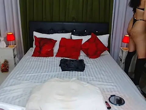 petitetsbigloads online show from 02-13-26, 08:27