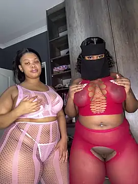 Thick Ass Barbiie online show from 02-19-26, 07:32