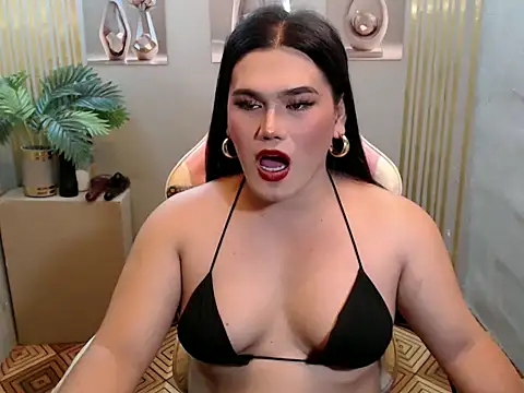 Snapshot of LustfullVelindaks chatting on 05-17-26, 12:19 LustfullVelindaks online show from 05-17-26, 12:19