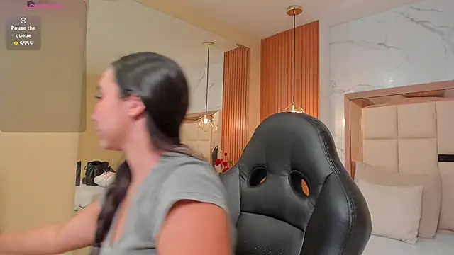julieta rosee online show from 06-01-26, 10:33