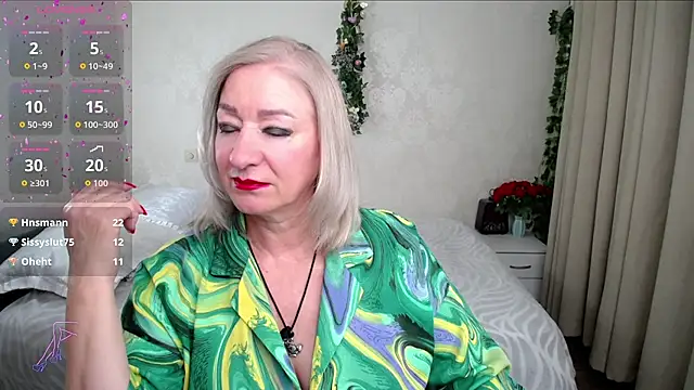 hunters woman online show from 05-31-26, 06:09