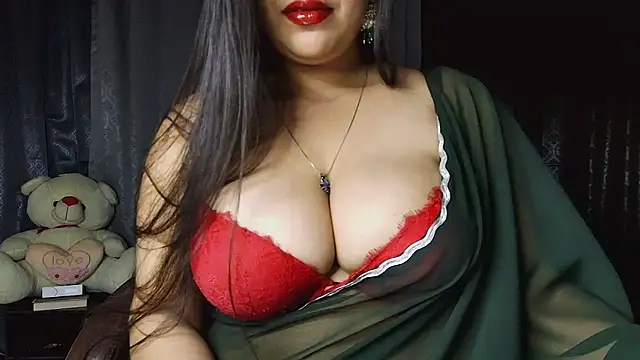 MissNasha online show from 05-27-26, 02:03