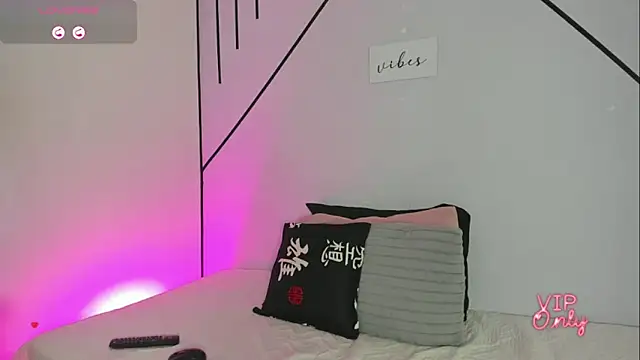 MiahCornell  online show from 02-09-26, 07:40