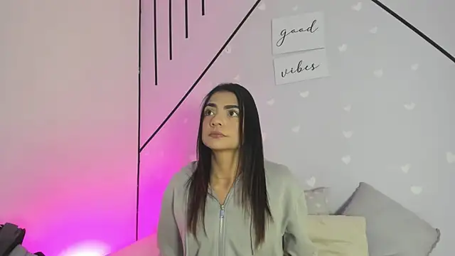 MiahCornell  online show from 03-23-26, 01:15