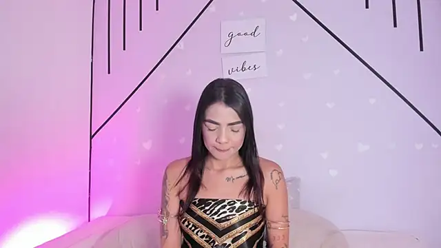 MiahCornell  online show from 03-29-26, 03:12