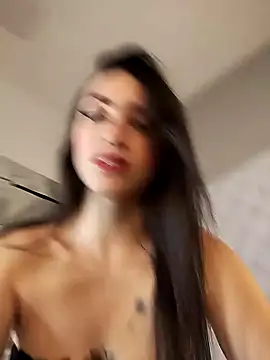 Snapshot of MeganHoffmaan chatting on 11-04-25, 07:57 MeganHoffmaan online show from 11-04-25, 07:57