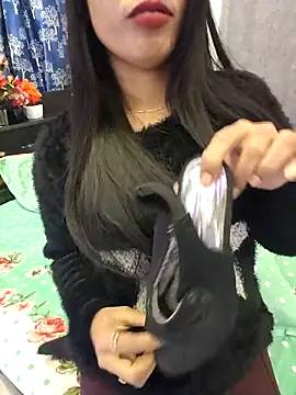 priya 26 online show from 01-05-26, 08:12