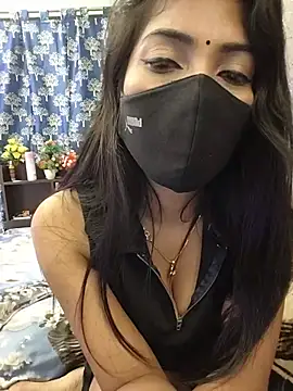 priya 26 online show from 07-13-26, 11:51