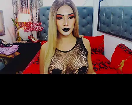 Snapshot of Mistress4fun chatting on 06-30-26, 03:51 Mistress4fun online show from 06-30-26, 03:51