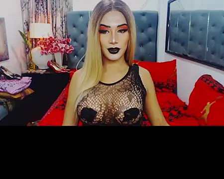 Snapshot of Mistress4fun chatting on 06-30-26, 03:57 Mistress4fun online show from 06-30-26, 03:57