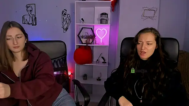 eva smiith  online show from 01-14-26, 06:52