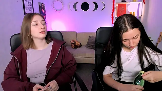 eva smiith  online show from 04-07-26, 05:41