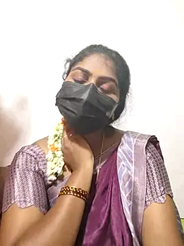 Snapshot of Tamil_Princess12 chatting on 07-18-26, 11:25 Tamil Princess12 online show from 07-18-26, 11:25