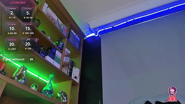 Snapshot of Gael_williams1 chatting on 10-23-25, 05:12 Gael williams1 online show from 10-23-25, 05:12