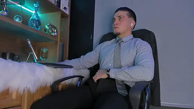 Snapshot of Gael_williams1 chatting on 11-07-25, 05:18 Gael williams1 online show from 11-07-25, 05:18