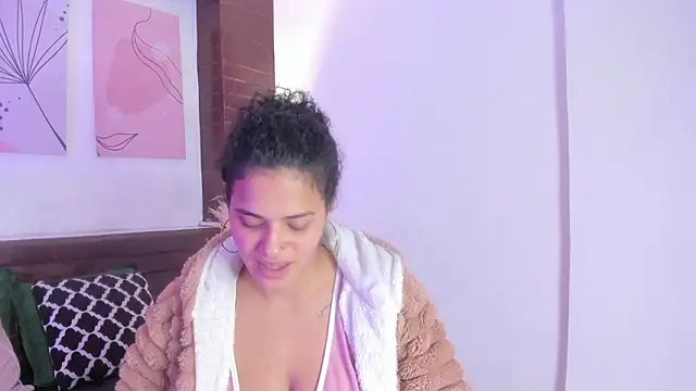 Snapshot of ATENA_JB chatting on 03-26-26, 03:56 ATENA JB online show from 03-26-26, 03:56