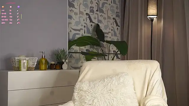 QueenieGitt online show from 04-06-26, 04:46