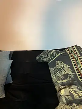 AlekBlake  online show from 04-06-26, 04:46