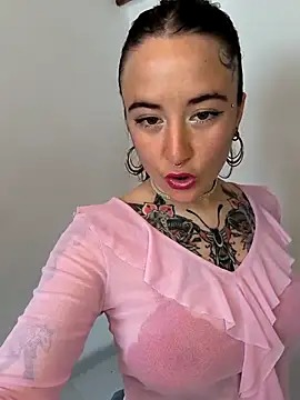 0Xes07 online show from 03-23-26, 04:33