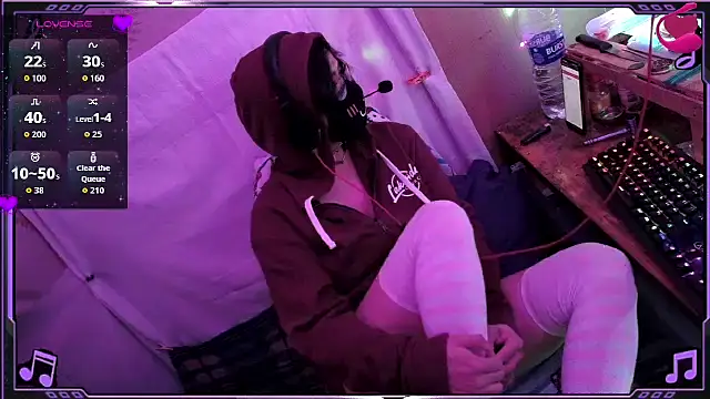 Snapshot of Ftm_Bunny chatting on 03-15-26, 01:17 Ftm Bunny online show from 03-15-26, 01:17