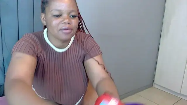 ChubbyBuddyxXx online show from 05-11-26, 07:44