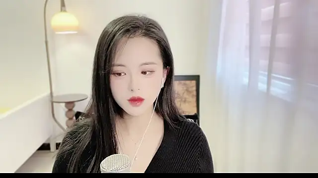 Snapshot of Musae7 chatting on 10-20-25, 03:07 Musae7 online show from 10-20-25, 03:07